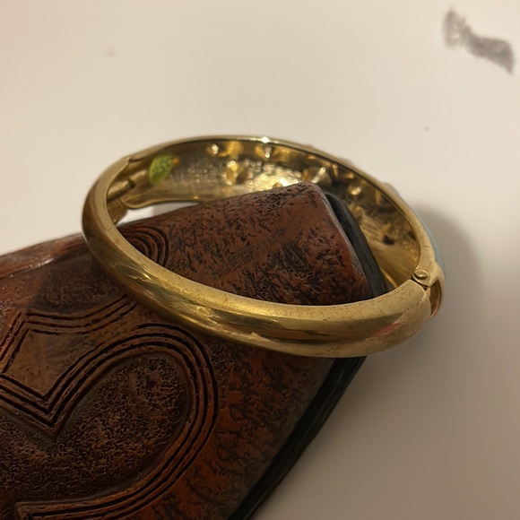 Turquoise bracelet with Rhinestone. - Picture 3 of 7